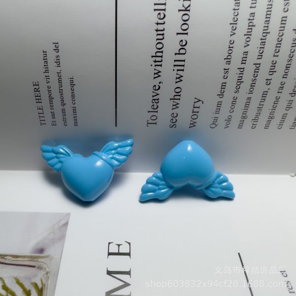 Wholesale of 100PCS PACK Acrylic Solid Color Baked Paint, Love Angel Wings, Plated with Colored Straight Hole Beads Cheap