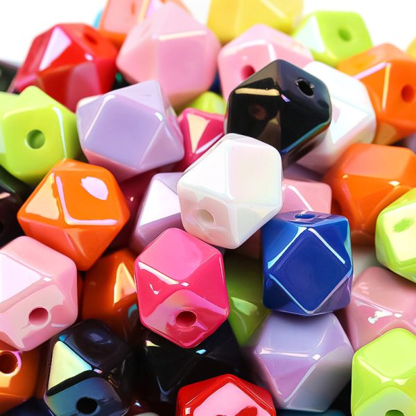 Wholesale Random 30pcs pack Polygonal Cut Square Bead Acrylic Bead DIY Bead Accessories on Sale