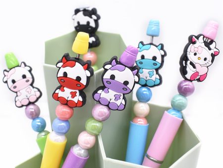 Wholesale Random 100pcs Cartoon Colored Cow PVC Soft Rubber Beads Hot on Sale