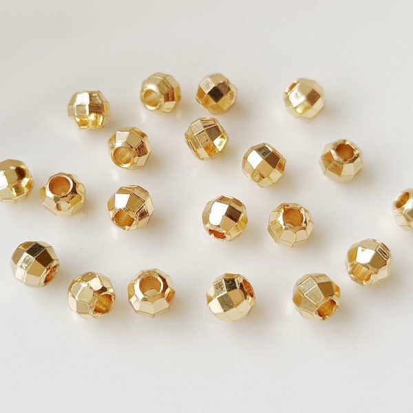 Wholesale of 100PCS Copper 14K Gold Coated Color Preserving Laser Beads with Corner Cutting Beads For Cheap