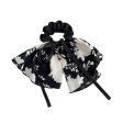 Wholesale Black and White Floral Bow Fabric Large Intestine Hair Tie Fashion