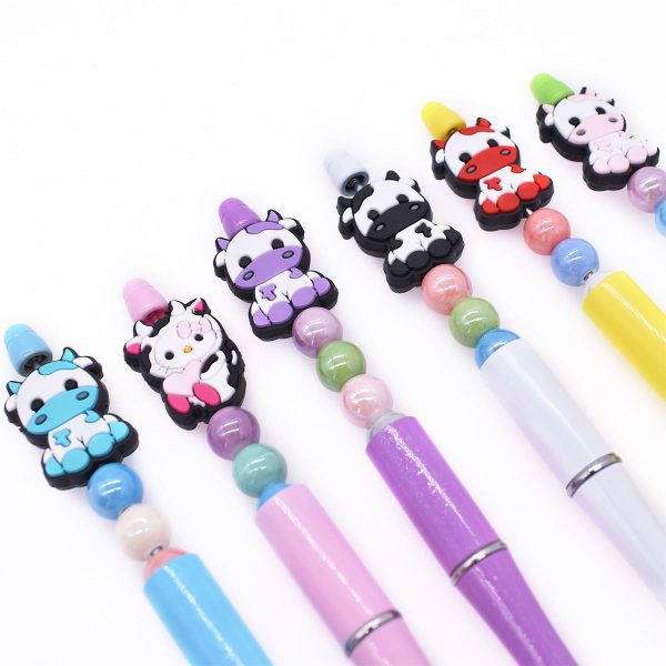 Wholesale Random 100pcs Cartoon Colored Cow PVC Soft Rubber Beads Hot on Sale